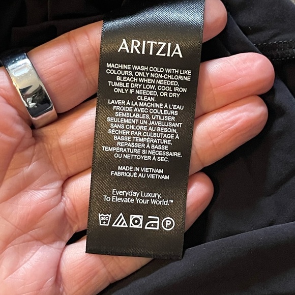 Wilfred Potion Tank Crew Neckline Black Stretch Curved Hemline Racerback XS - Picture 6 of 7